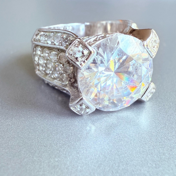 Jewelry - Huge Estate 10.88ct Cubic Zirconia Sterling Silver 925 Statement Cocktail Ring